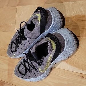 NIKE Space Hippie Men's Shoes